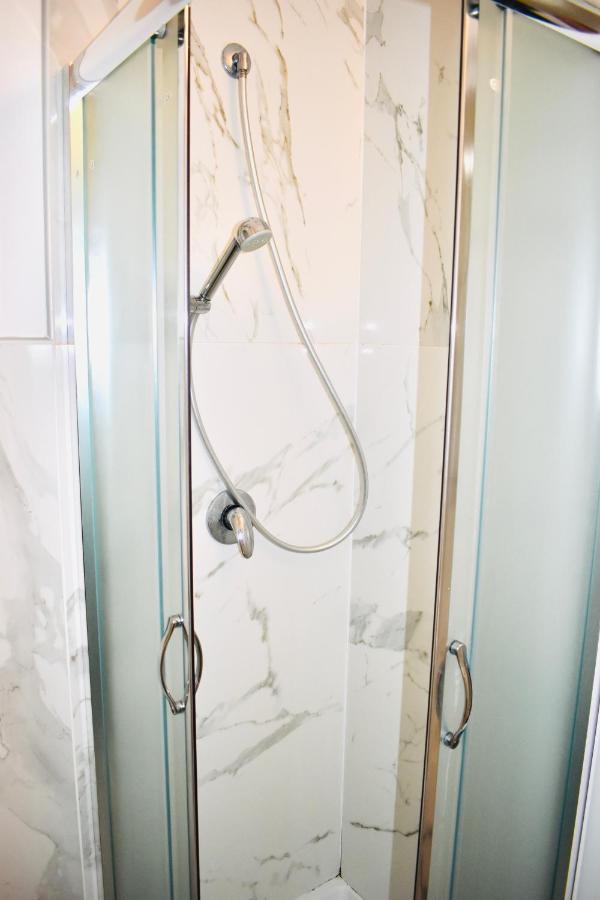 Apartament Chic House Bari Zewnętrze zdjęcie